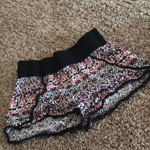 No Boundaries shorts
